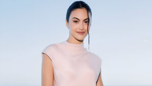 Read more about the article Camila Mendes, Family Background, Childhood and Frequent Relocations, Education in Fine Arts and more