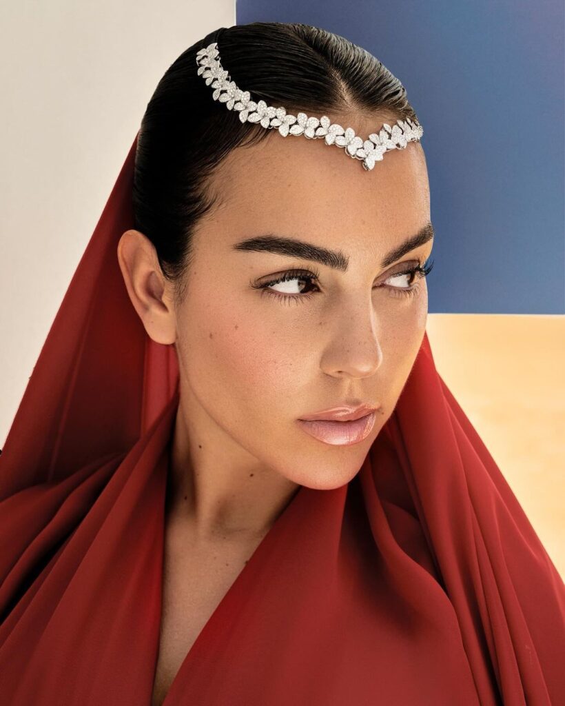 30+ Top Georgina Rodriguez Hot and Sexy Pictures: Bikini Images of [Georgina Rodriguez]